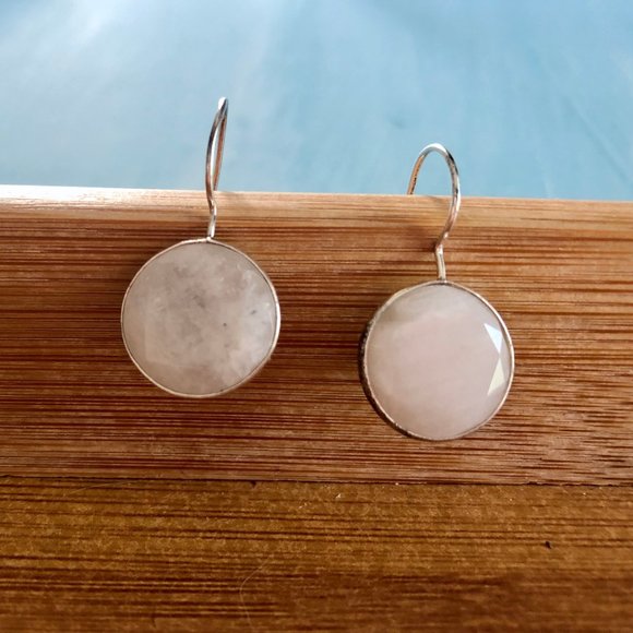Jewelry - Moonstone drop earrings